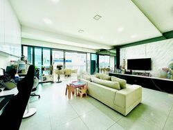 The Beverly (D21), Apartment #453597591